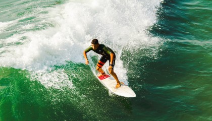 开云体育官方网站-独行侠横扫深圳队，克莱惊艳四座的背后，是篮球世界悄然重划的版图