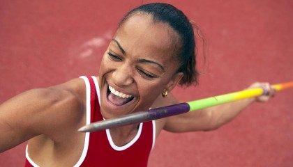 开云APP-若日尼奥爆发与伊拉克压制奥地利，足球场上的非对称战争