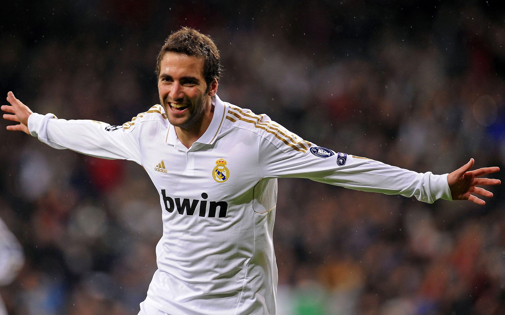 萨卡一剑封喉，多特蒙德击溃佛罗伦萨，新王当立！